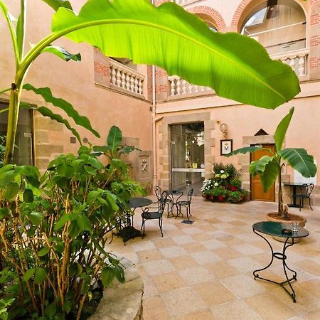 Hotel Montespan Bourbon-lʼArchambault Eksteriør bilde