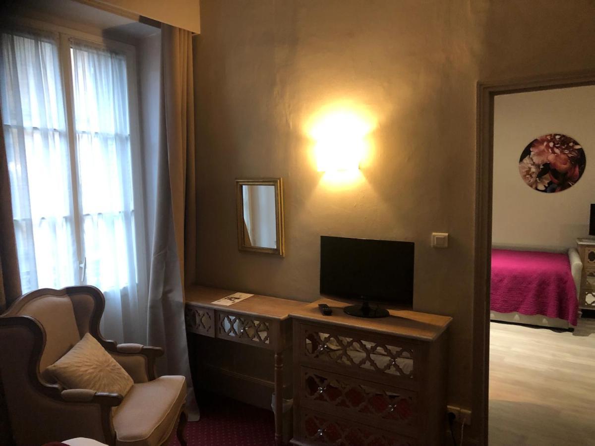 Hotel Montespan Bourbon-lʼArchambault Eksteriør bilde