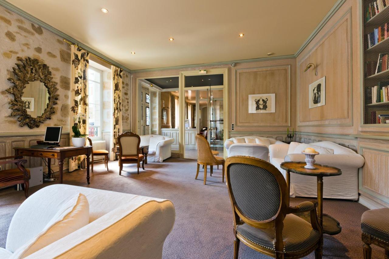 Hotel Montespan Bourbon-lʼArchambault Eksteriør bilde